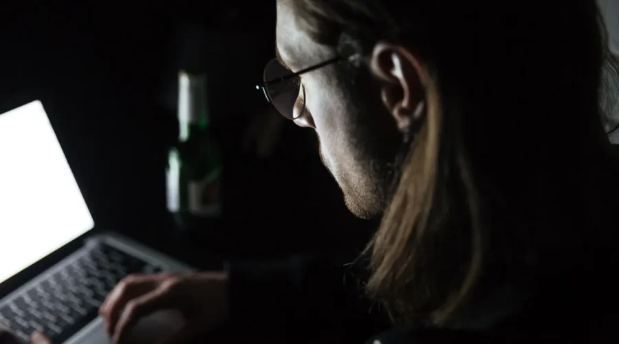 ucena - ucena kao krivicno delo - krivicno delo ucena - osvetnicka pornografija - osvetnicke fotografije