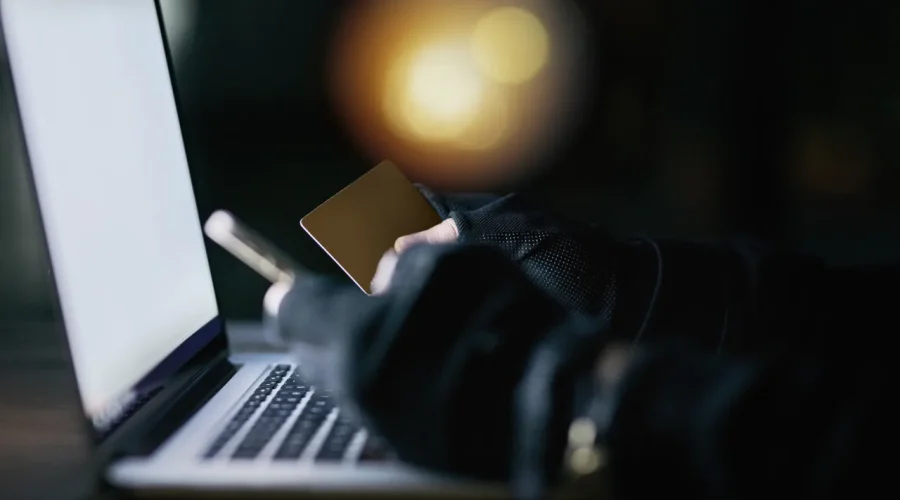 kradja identiteta - kradja identiteta na internetu - kradja identiteta krivicno delo - krađa identiteta - krađa podataka - kome prijaviti krađu identiteta